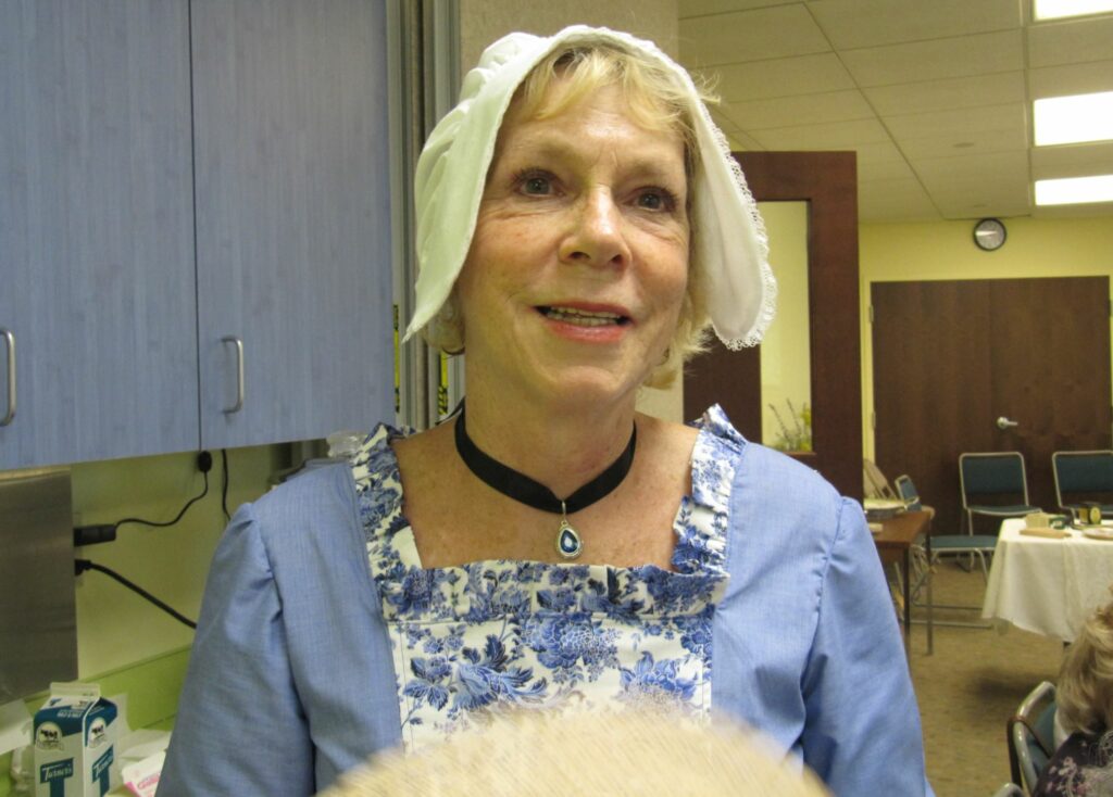 18th Century Woman Tea